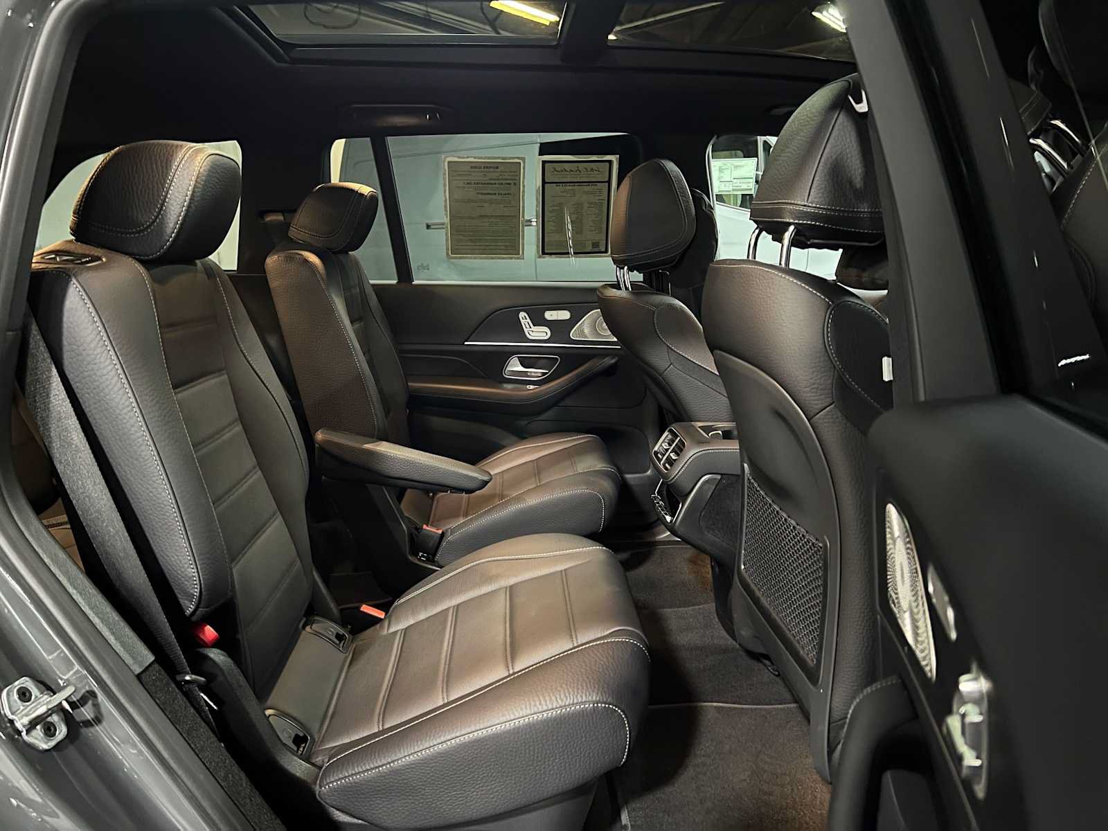 Used 2026 Mercedes-Benz GLS 450 4MATIC image 13