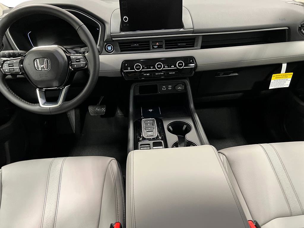 New 2025 Honda Pilot EX-L image 17