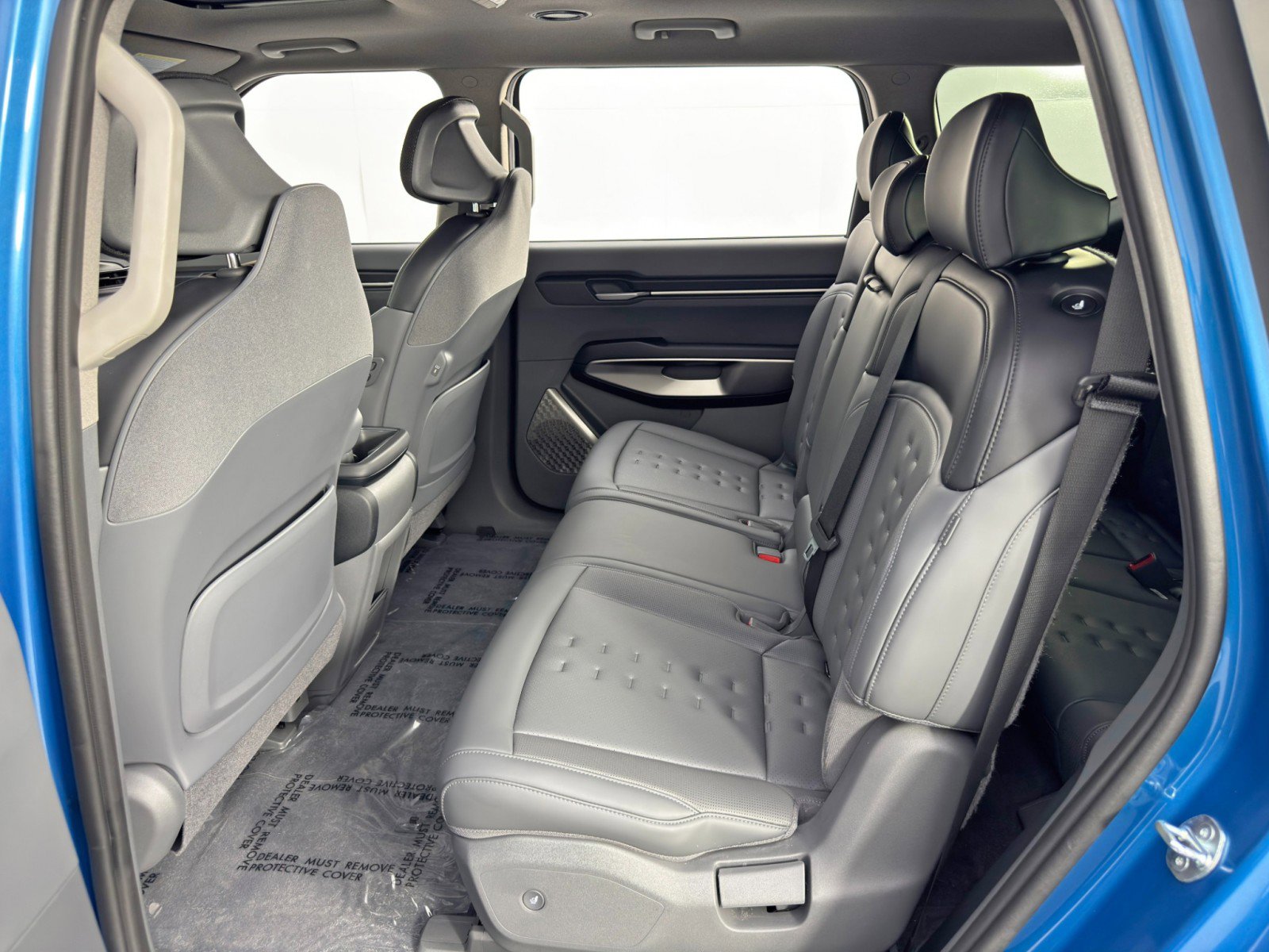 Used 2024 Kia EV9 Wind image 42