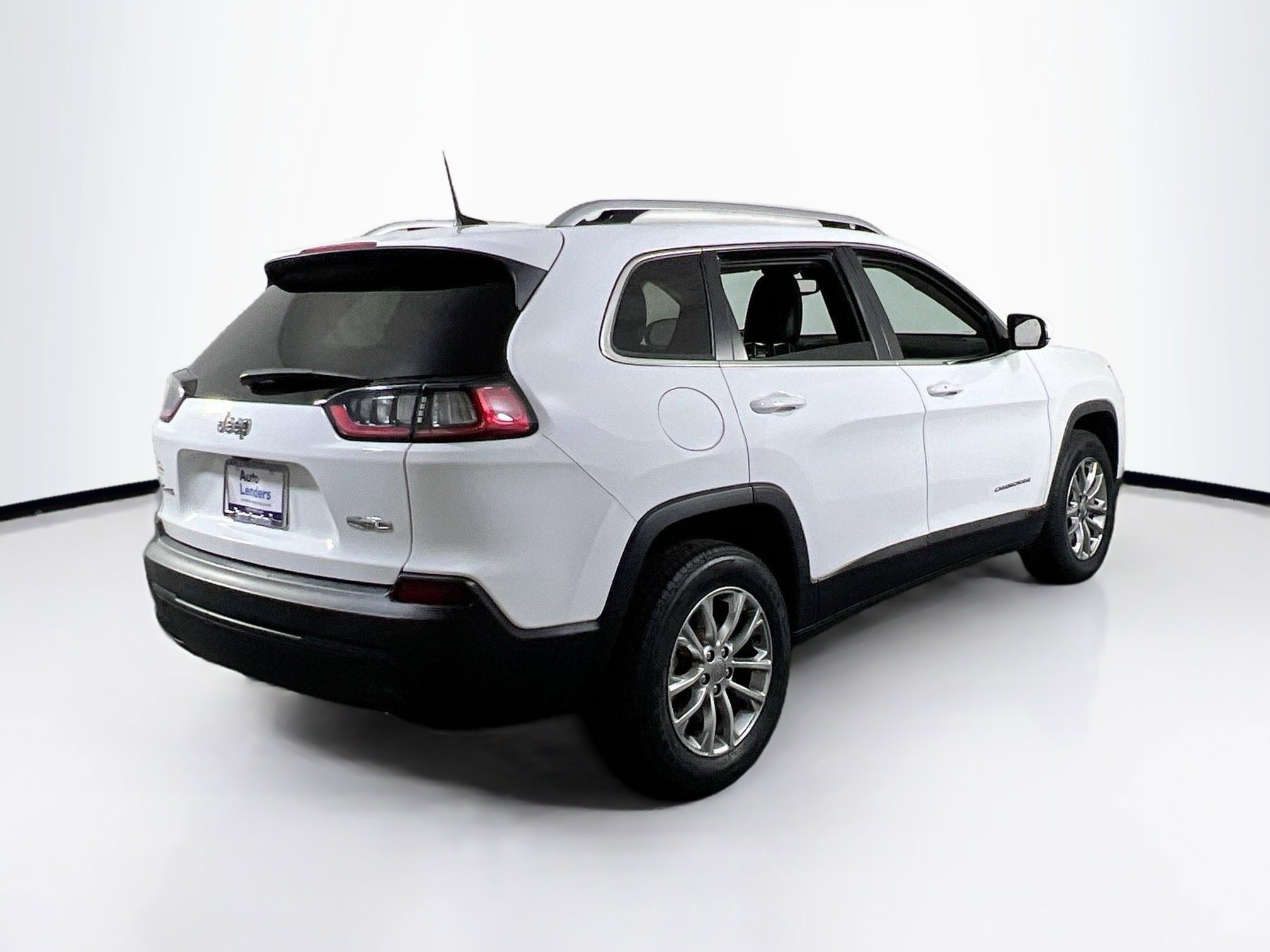 Used 2021 Jeep Cherokee Latitude Lux w/ Comfort/Convenience Group image 5