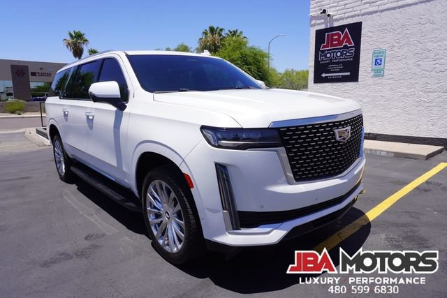 Used 2021 Cadillac Escalade ESV Premium Luxury AWD/4WD image 71