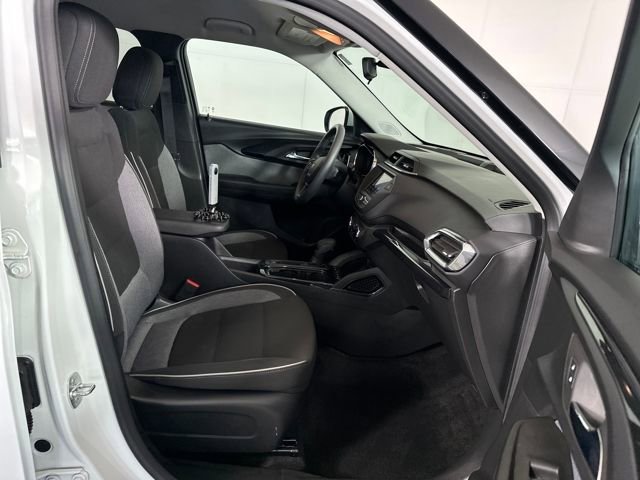 Used 2023 Chevrolet TrailBlazer LT image 28