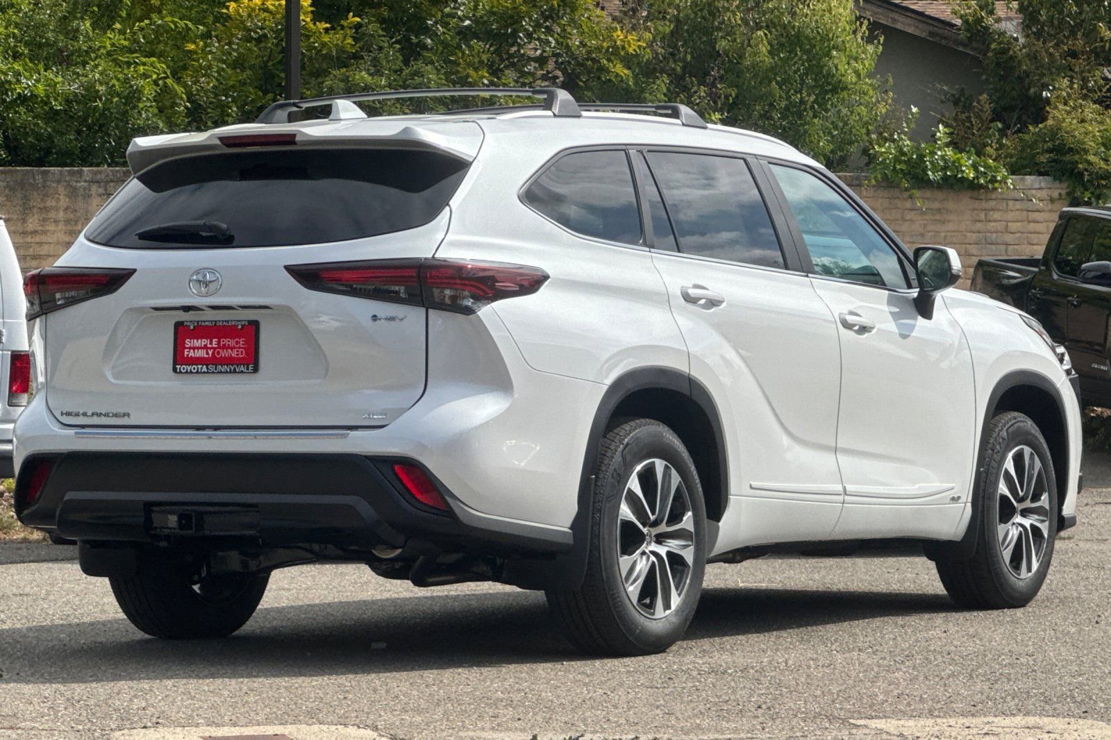 New 2026 Toyota Highlander XLE AWD/4WD image 3