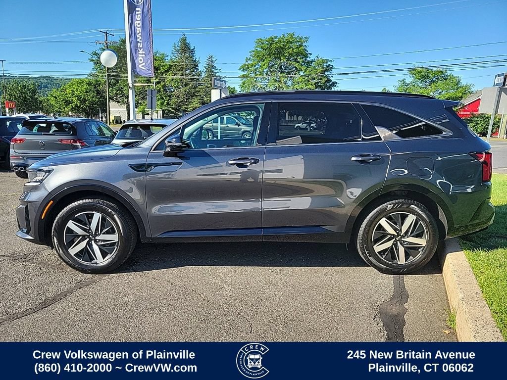 Used 2021 Kia Sorento S FWD image 25