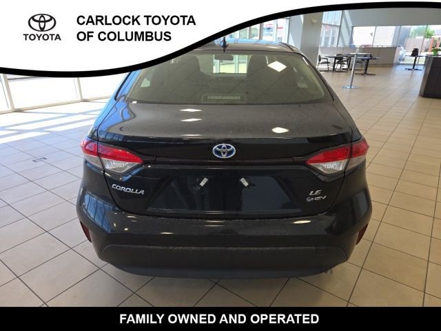 Used 2025 Toyota Corolla LE w/ Convenience Package FWD image 8