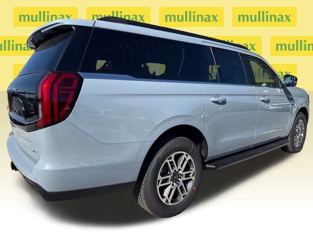 New 2025 Ford Expedition Max Active image 15