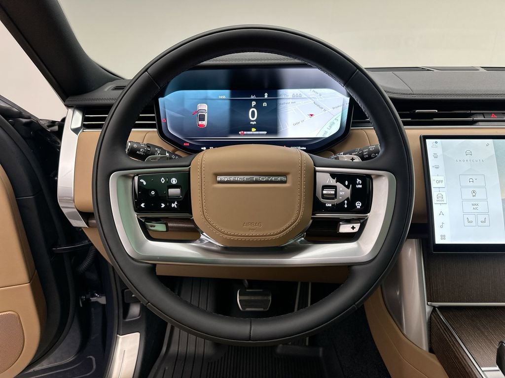 New 2025 Land Rover Range Rover SE image 14
