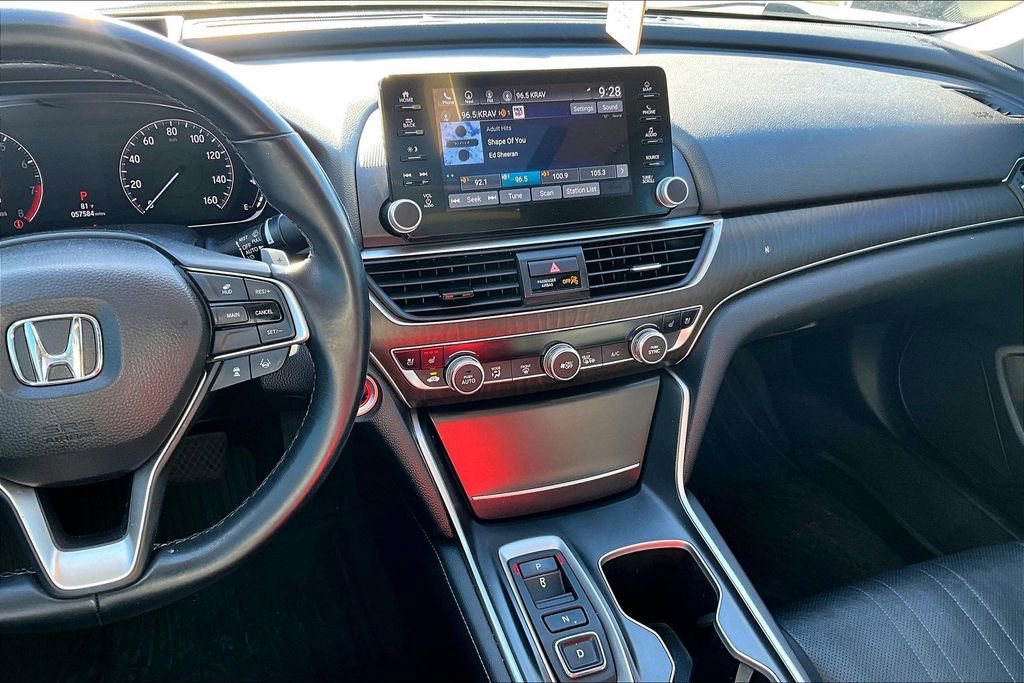 Used 2020 Honda Accord Touring image 9