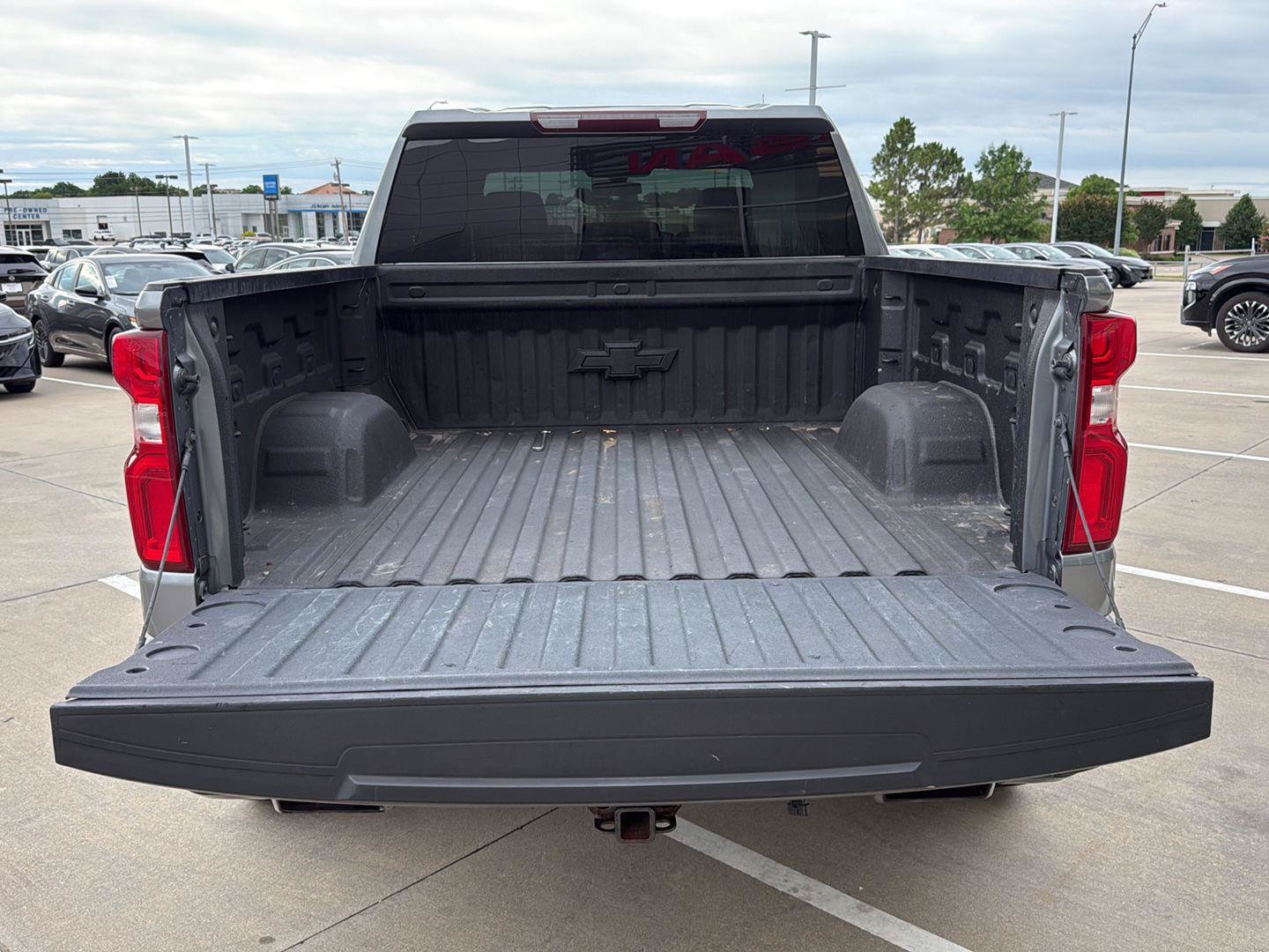 Used 2020 Chevrolet Silverado 1500 Custom Trail Boss w/ Custom Convenience Package AWD/4WD image 8