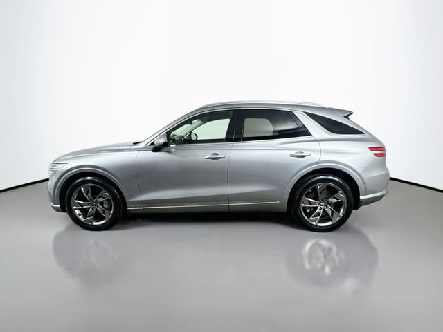 Used 2023 Genesis Electrified GV70 AWD/4WD image 5