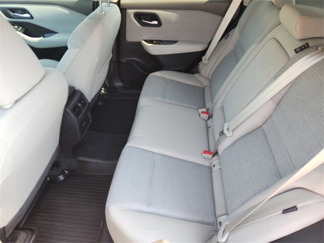 Used 2023 Nissan Rogue SV image 20