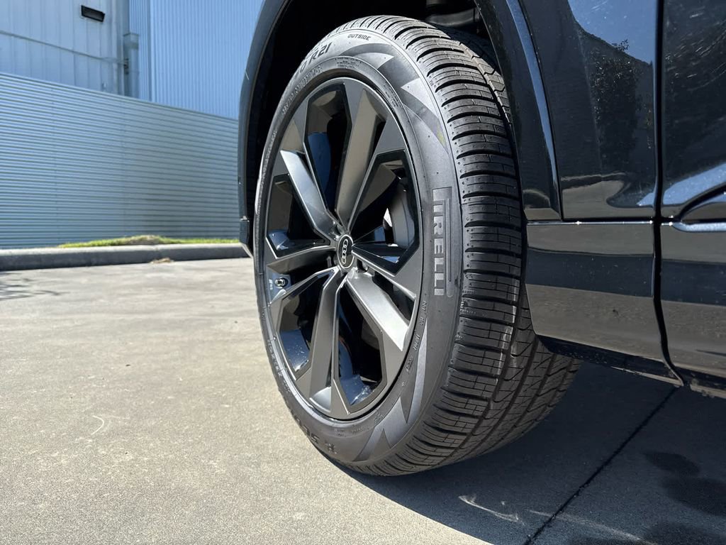 New 2025 Audi Q7 3.0T Premium Plus image 10