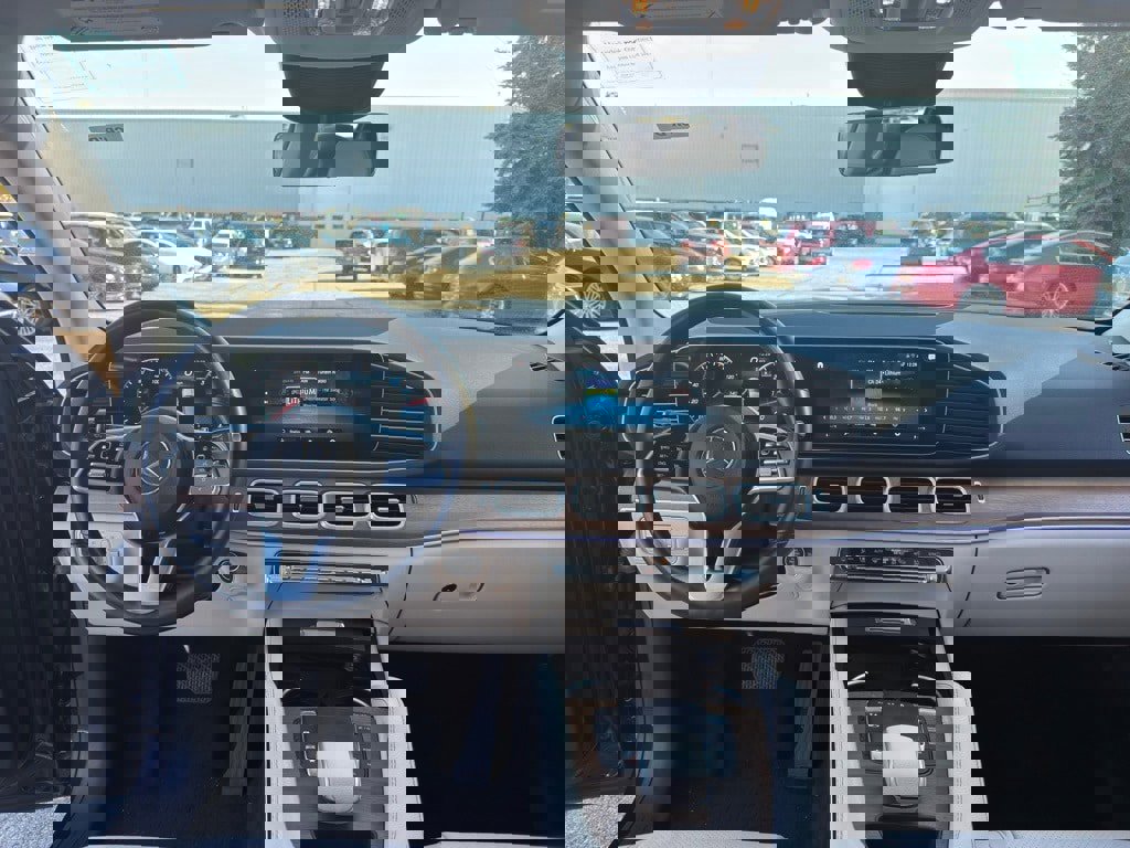 Used 2022 Mercedes-Benz GLE 350 4MATIC w/ Premium Package image 15