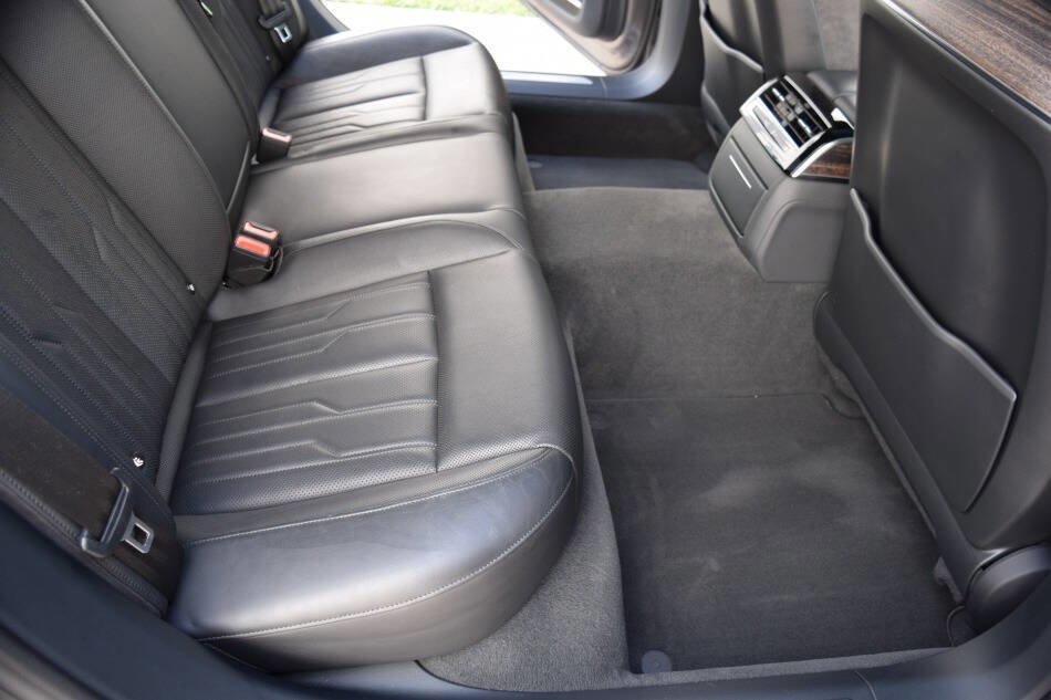 Used 2019 Audi A8 L 3.0T image 46