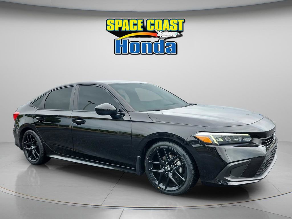 Used 2023 Honda Civic Sport image 1