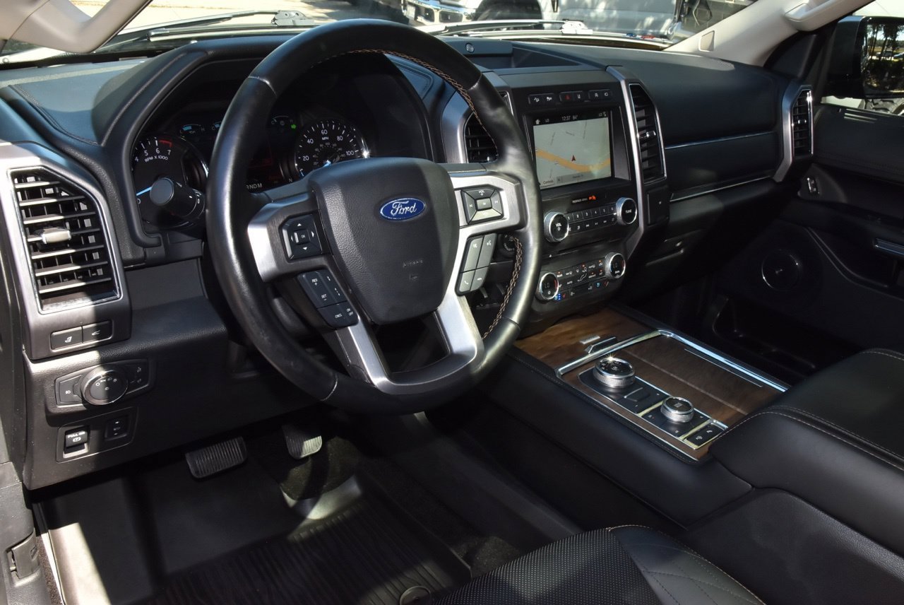 Used 2018 Ford Expedition Platinum AWD/4WD image 34