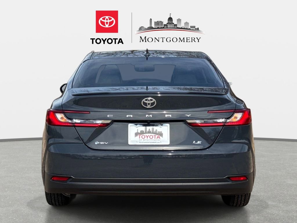 Used 2025 Toyota Camry LE w/ Convenience Package image 4