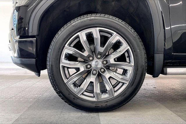 Used 2024 GMC Sierra 1500 Denali w/ Denali Reserve Package image 8