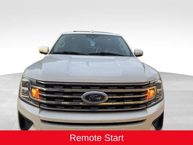 Used 2020 Ford Expedition XLT w/ Equipment Group 202A AWD/4WD image 2