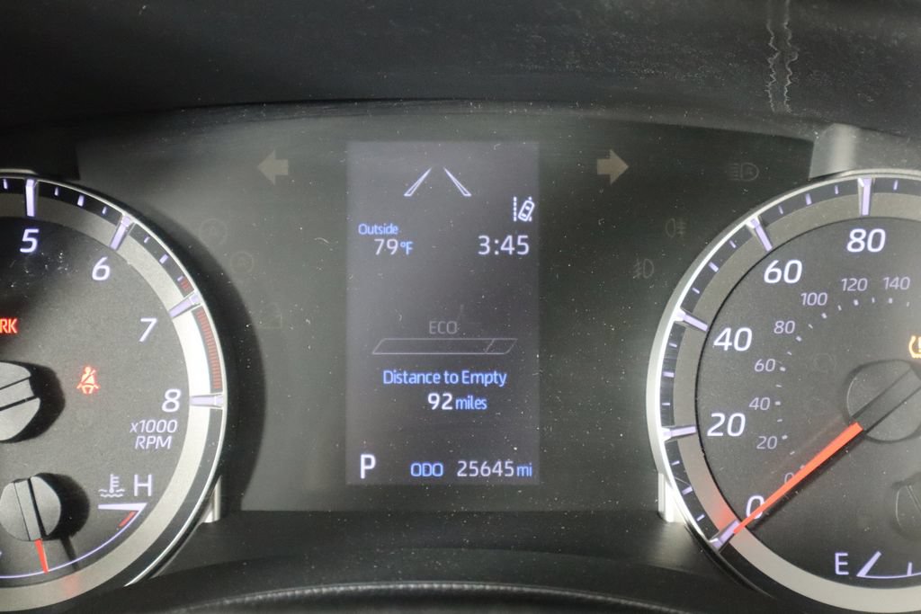 Used 2022 Toyota Highlander L AWD/4WD image 38