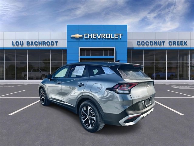 Used 2024 Kia Sportage EX image 6