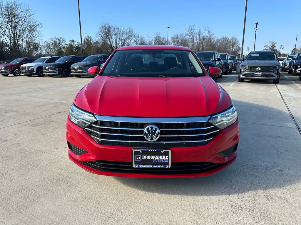 Used 2020 Volkswagen Jetta R-Line image 2