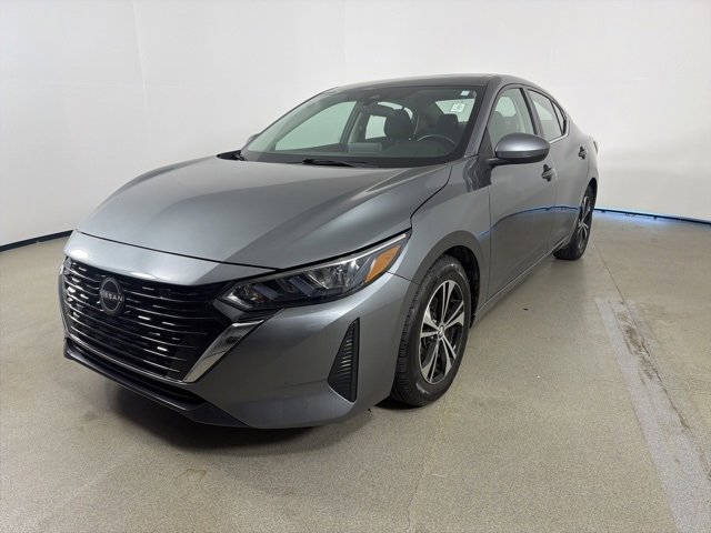 Used 2024 Nissan Sentra SV image 2