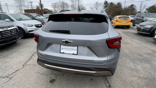 New 2026 Chevrolet Trax ACTIV w/ Sunroof Package image 9