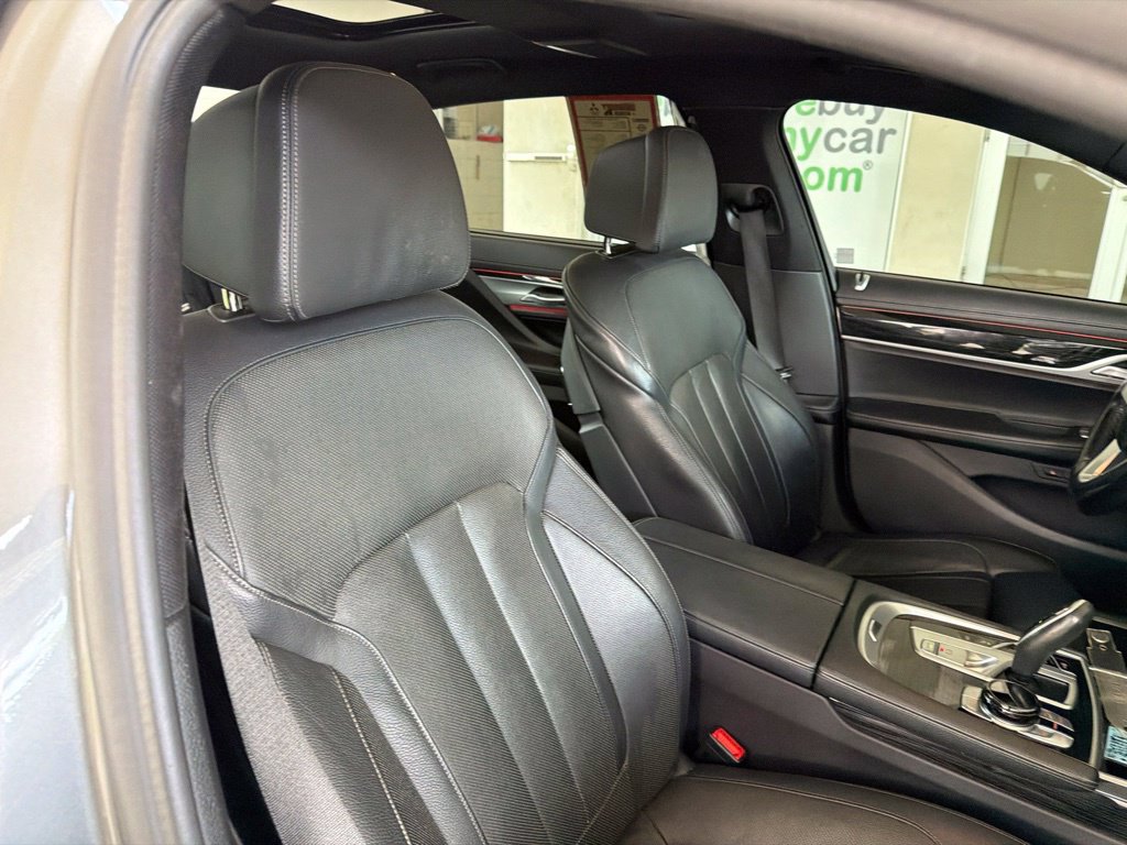 Used 2019 BMW 740i xDrive w/ Executive Package AWD/4WD image 26