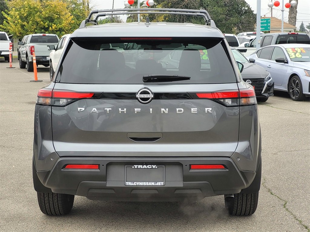 New 2025 Nissan Pathfinder SV w/ Cargo Package image 5