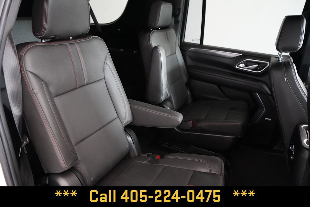 Used 2022 Chevrolet Suburban RST w/ Sport Performance Package AWD/4WD image 23