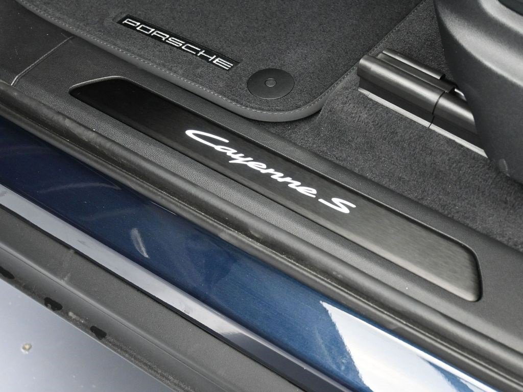 New 2026 Porsche Cayenne S image 16