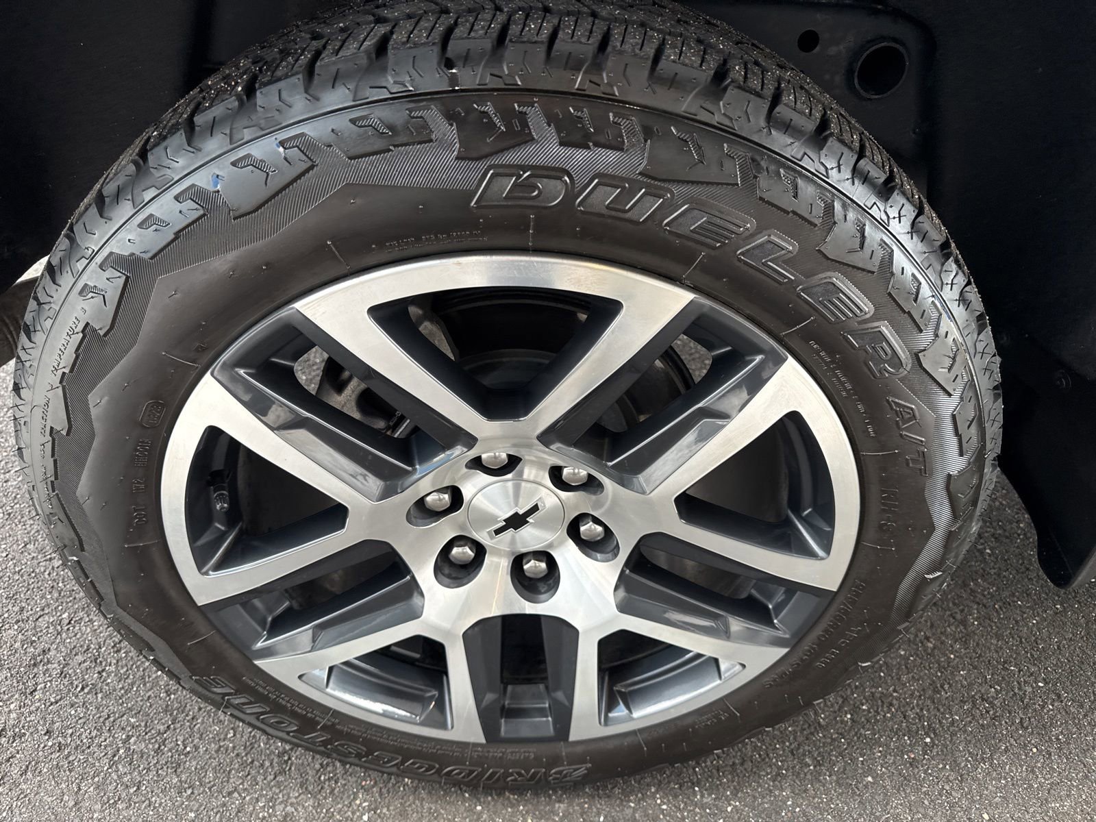 Used 2023 Chevrolet Colorado Z71 w/ Z71 Convenience Package 2 image 13