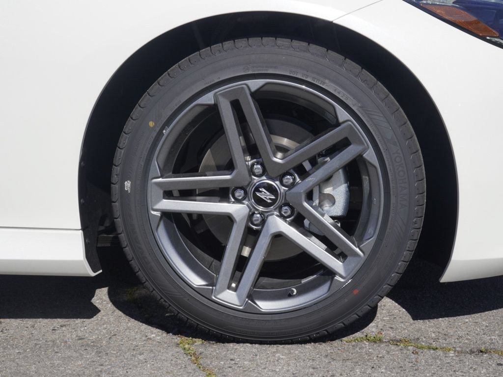 New 2026 Nissan Z Sport w/ Floor Mat Package RWD image 7