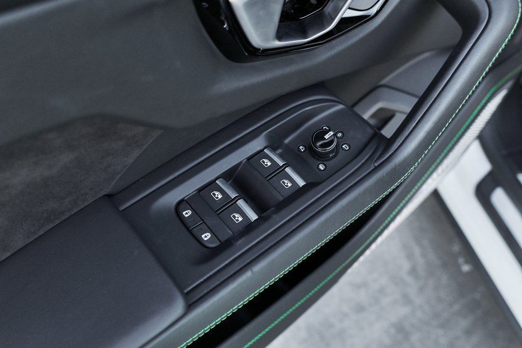 Used 2021 Lamborghini Urus image 30