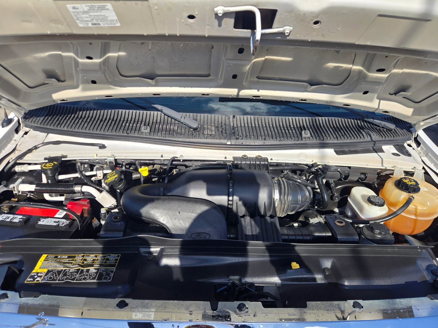 Used 2012 Ford E-350 and Econoline 350 XLT image 28