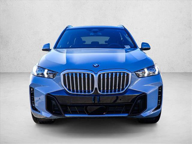Used 2026 BMW X5 xDrive40i w/ M Sport Package AWD/4WD image 2