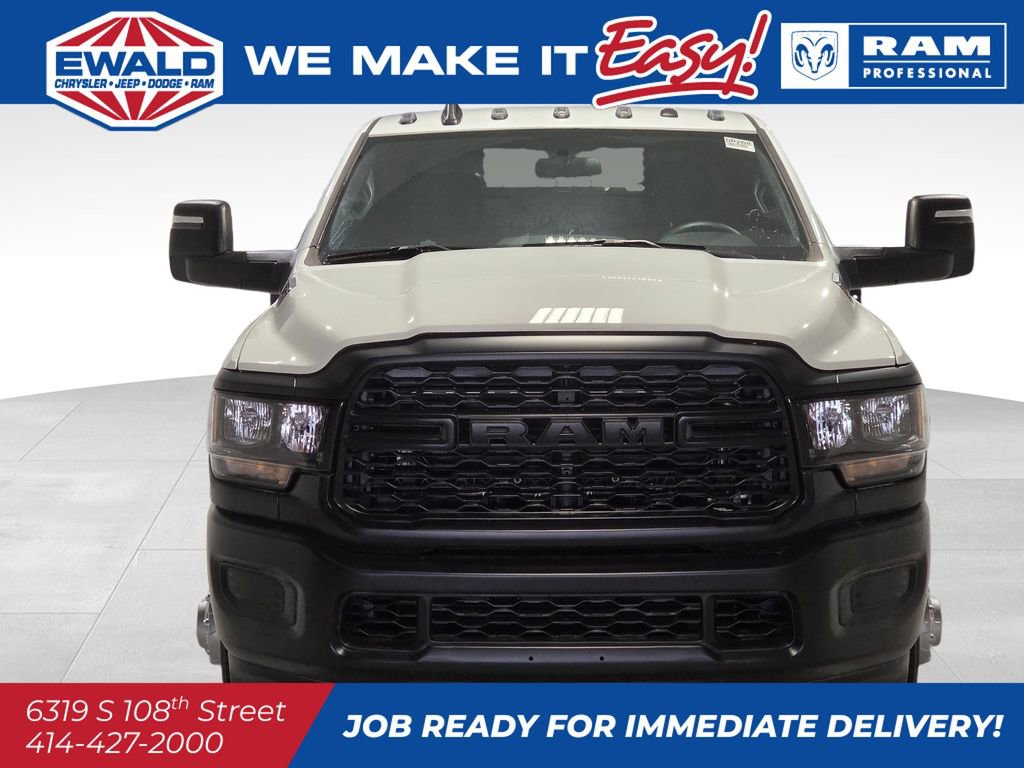 New 2024 RAM 3500 Tradesman image 12