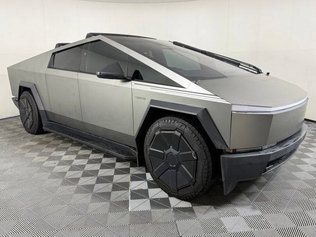 Used 2024 Tesla Cybertruck Cyberbeast AWD/4WD image 10