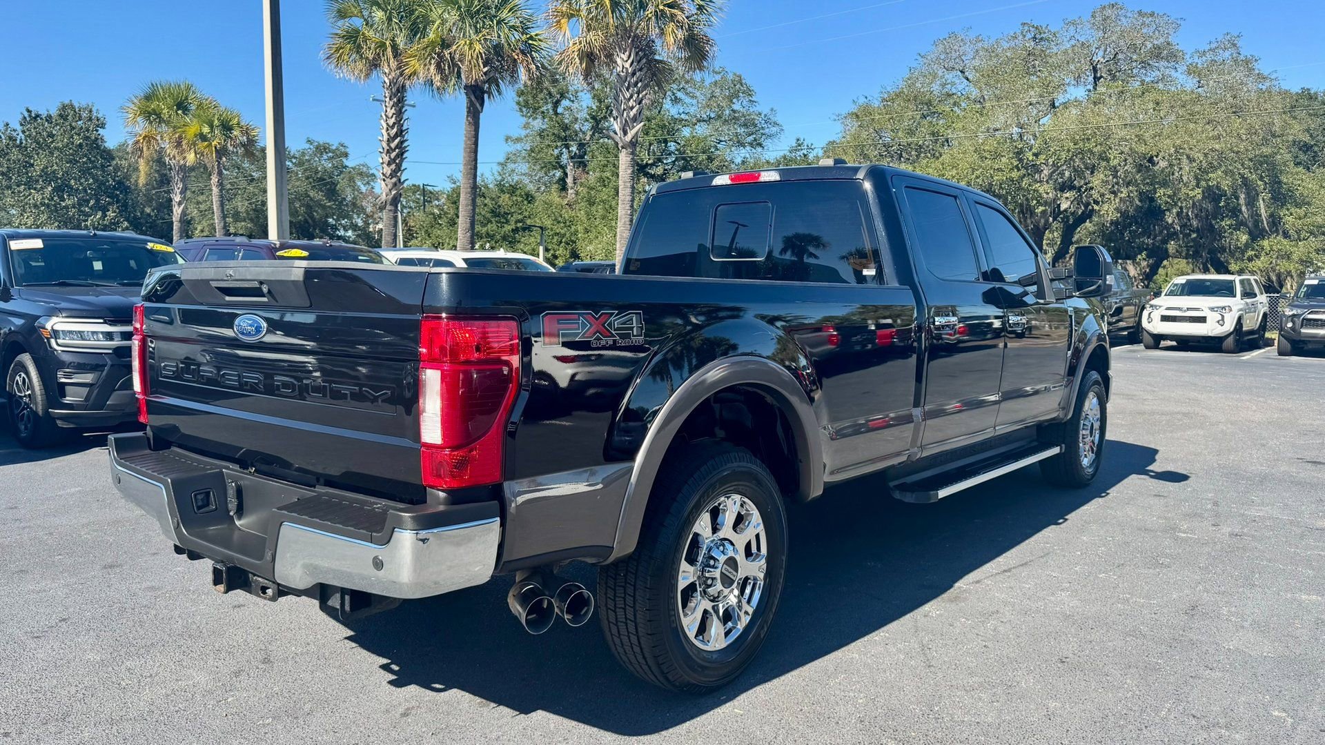 Certified 2021 Ford F250 Lariat w/ Lariat Ultimate Package image 12