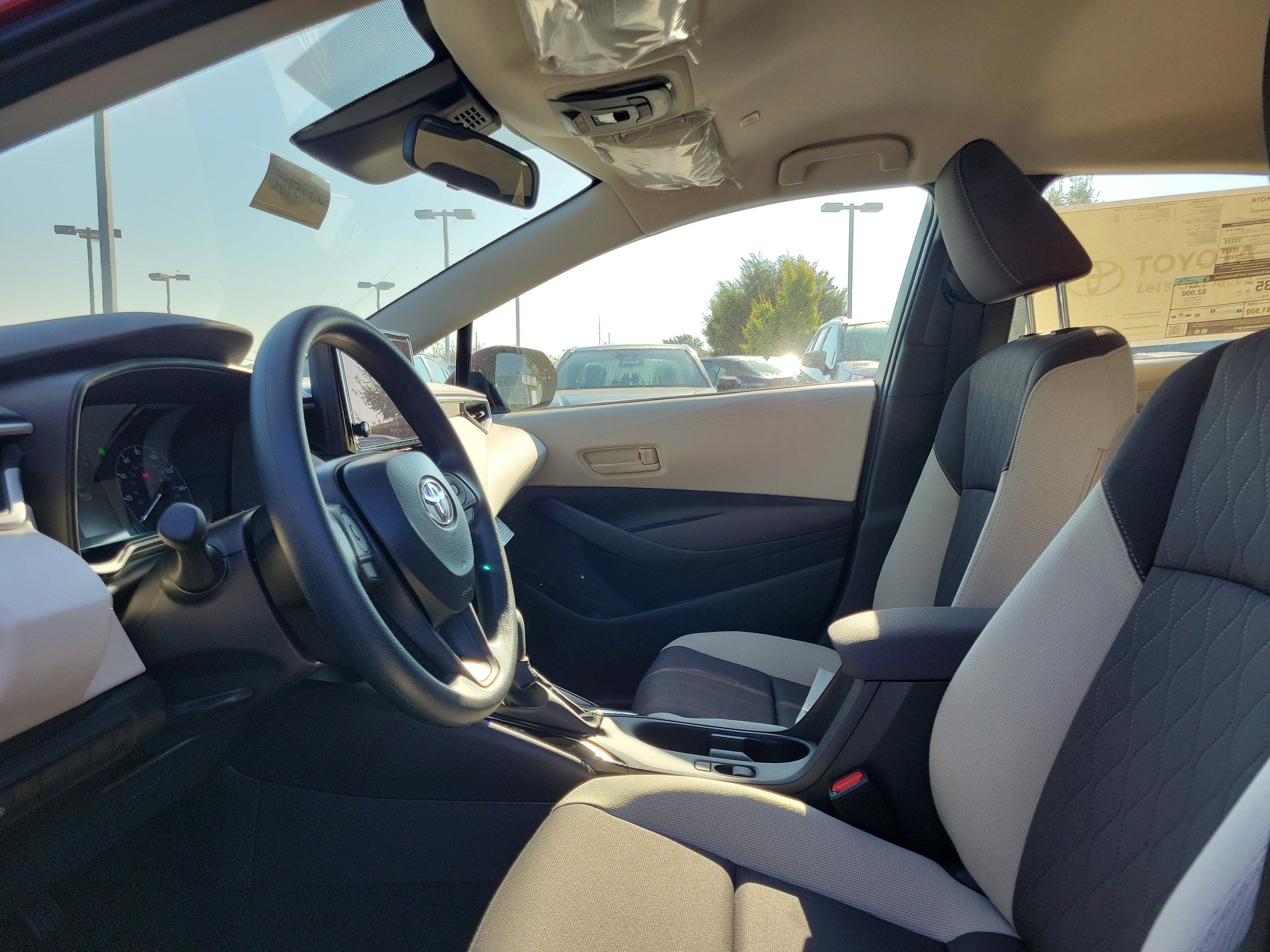 New 2025 Toyota Corolla LE image 14