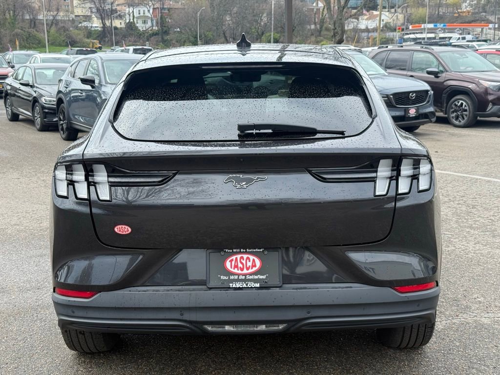 Used 2022 Ford Mustang Mach-E Select AWD/4WD image 8