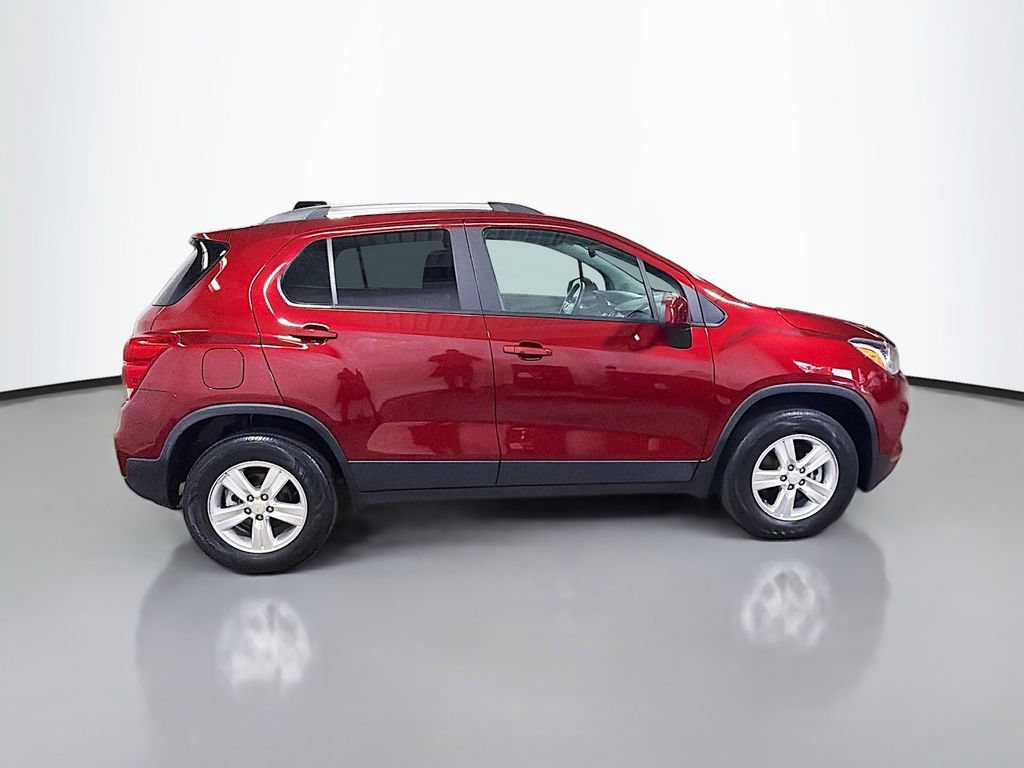 Used 2022 Chevrolet Trax LT AWD/4WD image 10