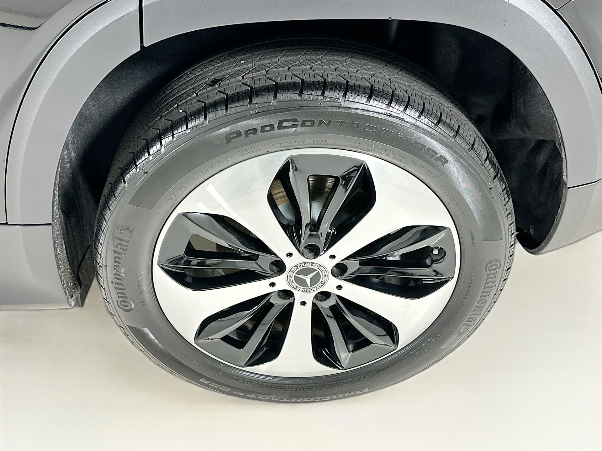 New 2026 Mercedes-Benz GLB 250 image 32