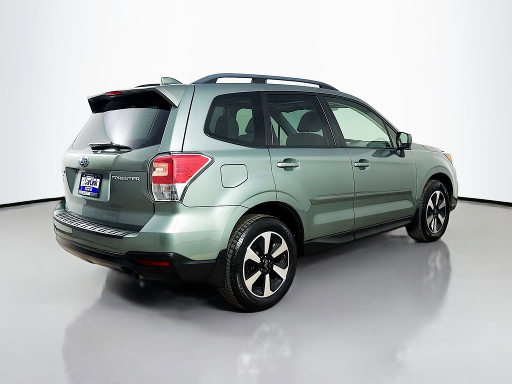 Used 2018 Subaru Forester 2.5i Premium w/ All-Weather Package AWD/4WD image 8