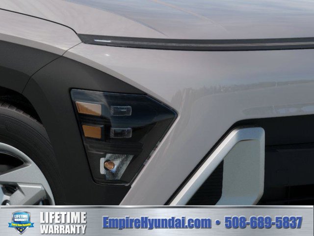 New 2027 Hyundai Kona SE AWD/4WD image 9