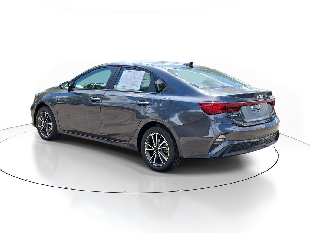 Certified 2023 Kia Forte LXS w/ LXS Technology Package FWD image 3