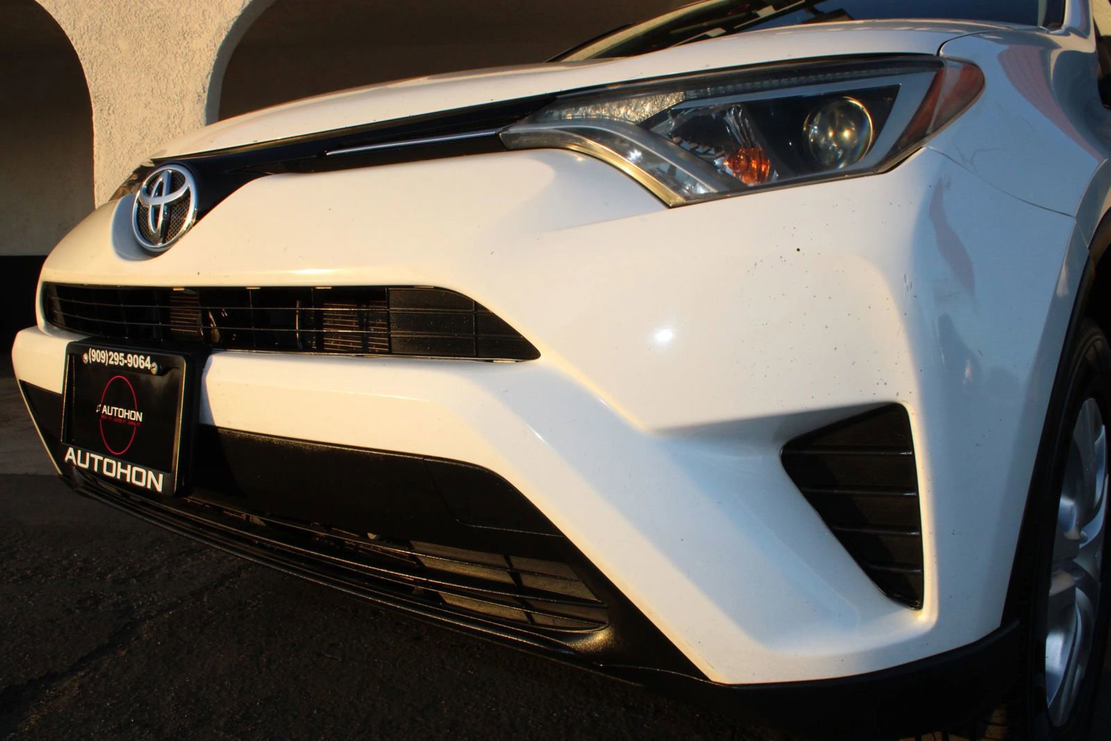 Used 2016 Toyota RAV4 LE image 33