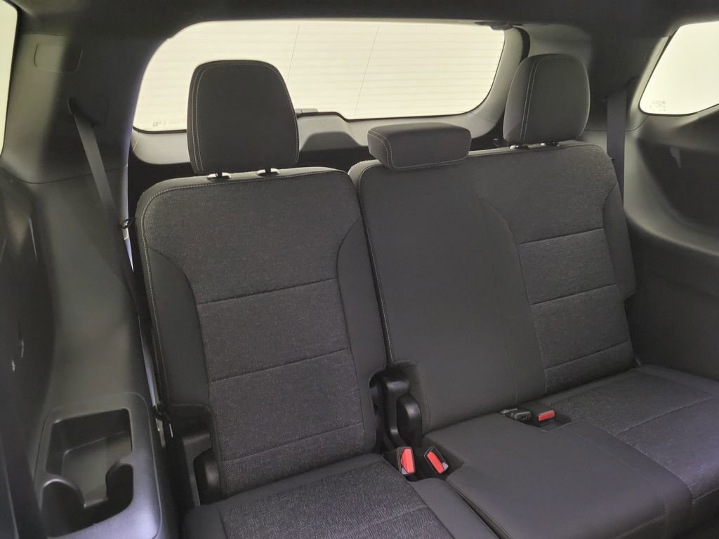 New 2026 Chevrolet Traverse LT w/ LPO, Floor Liner Package image 38