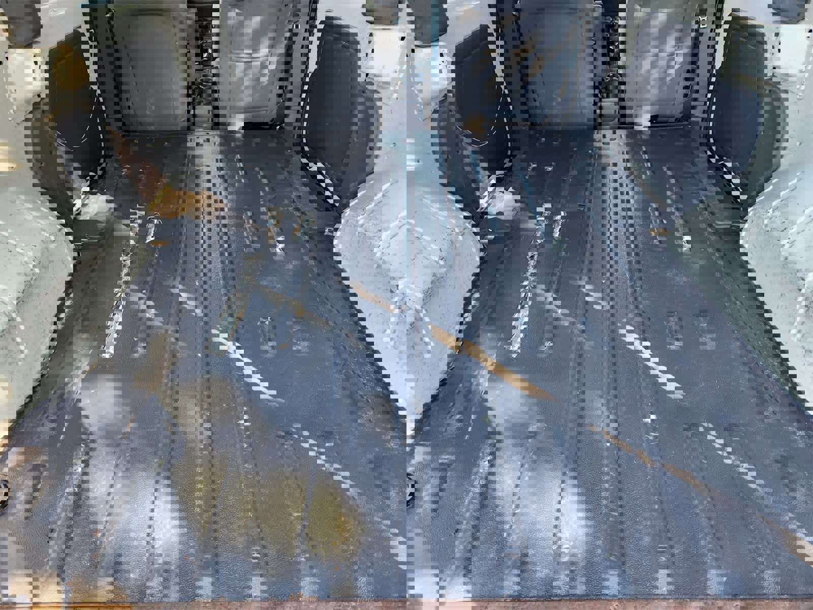 Used 2012 Ford Transit Connect XLT image 26